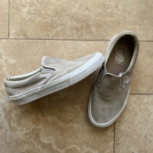Vans Classic Slip-On Perf Shoe Women’s Size 8